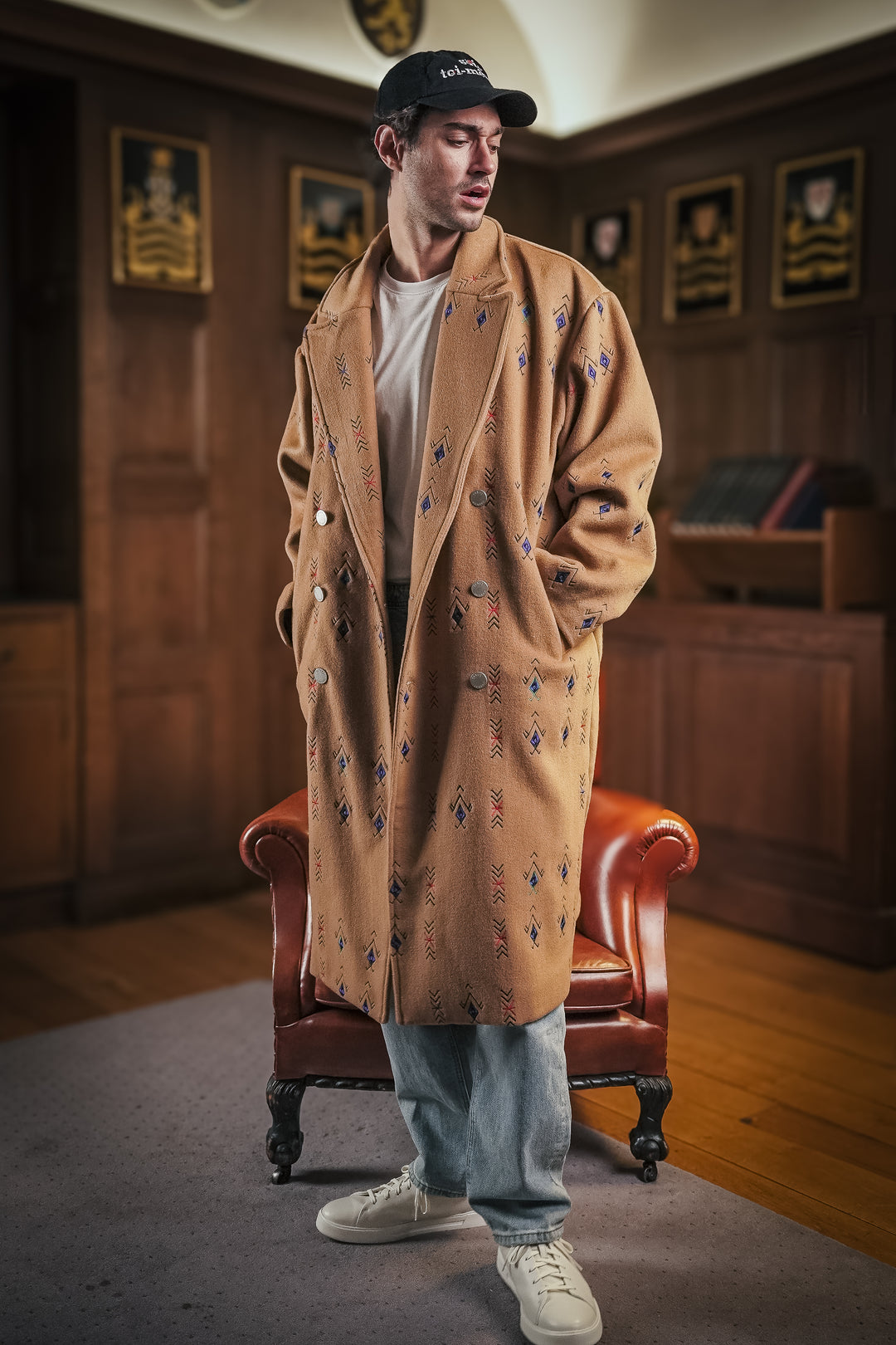 AMAZIGH EMBROIDERED WOOL COAT